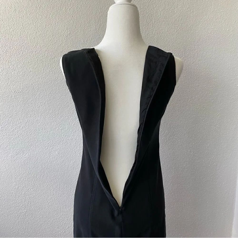 BCBGMaxAzria Little Black Dress  Sleeveless  Made in USA SZ 2 - Picture 9 of 15
